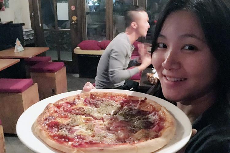 Food Blogger&#039;s Go-To Pizza Joints: Mao Mao Chong, Green Cow, Irish Volunteer