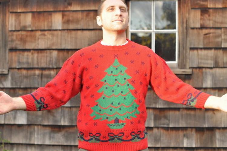 Get the Look: Ugly Christmas Sweaters‏