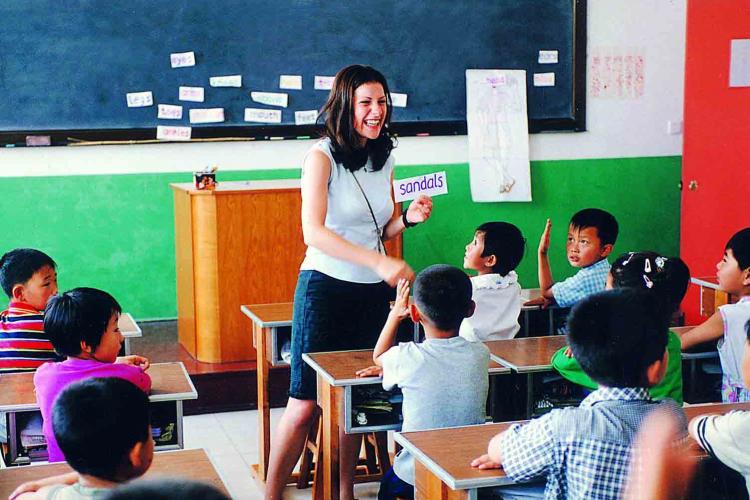 Hiring Standards For Foreigners Get Tougher; Five Years&#039; Experience Needed for Teachers