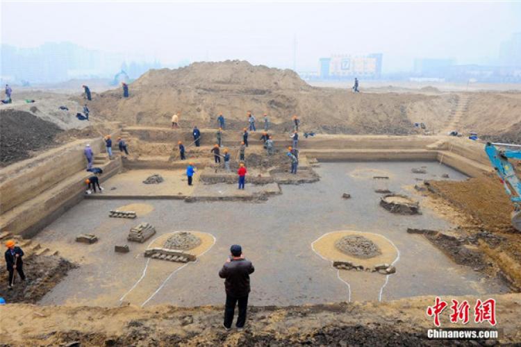 First Photo of Huge Tomb Complex Discovered Near Beijing