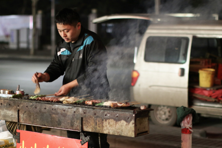 Few and 串儿 Between: Beijing&#039;s Best Remaining Barbecue Restaurants With Outdoor Seating