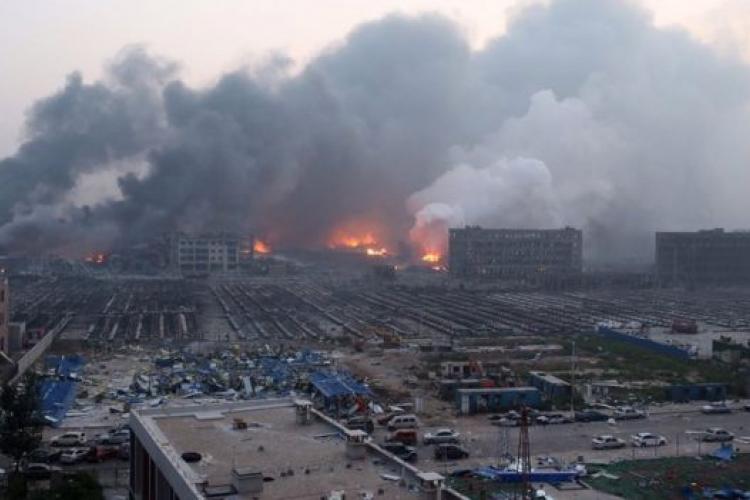 Huge Explosion at Tianjin Warehouse, Multiple Dead and Hundreds Injured