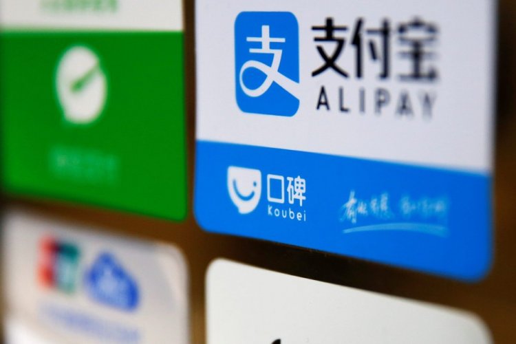 First Alipay, Now WeChat: China’s Mobile Payment Systems Welcome International Cards