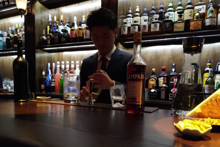 R Slip off your Shoes and Step into Subaru, the Secret Japanese Whiskey Bar