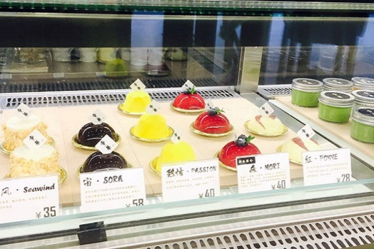 Delicate and Inexpensive Japanese Cakes at Koka, Dongdaqiao