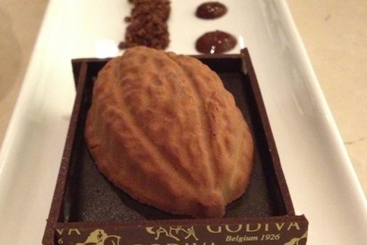 Cafe Godiva in Sanlitun: [Fill in the Blank] Chocolate