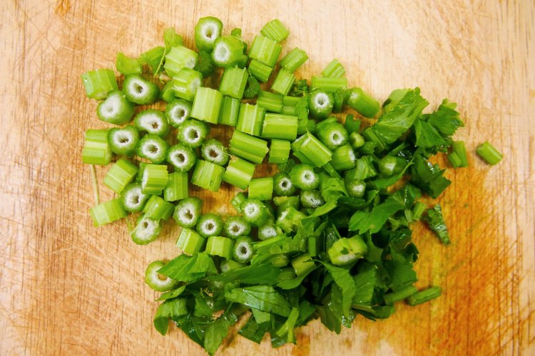 Make This Classic Celery Dish That Beijingers Love