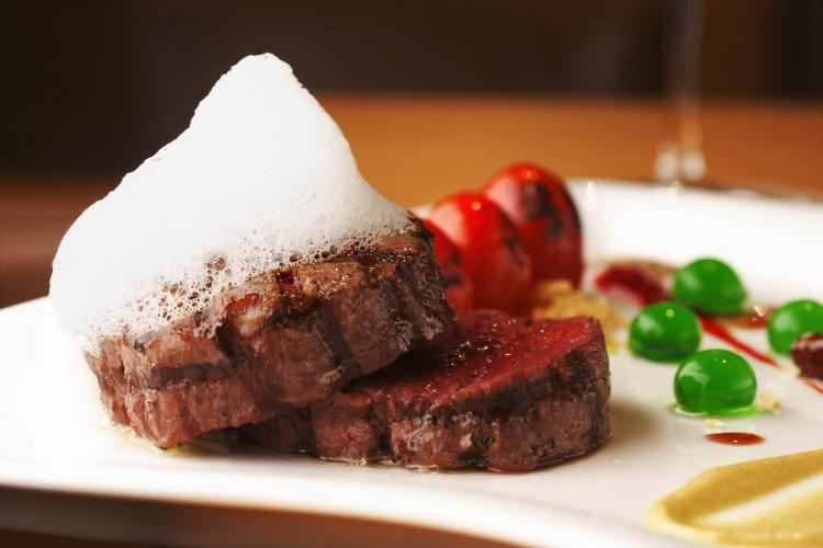 How to Pan Fry the Perfect Steak