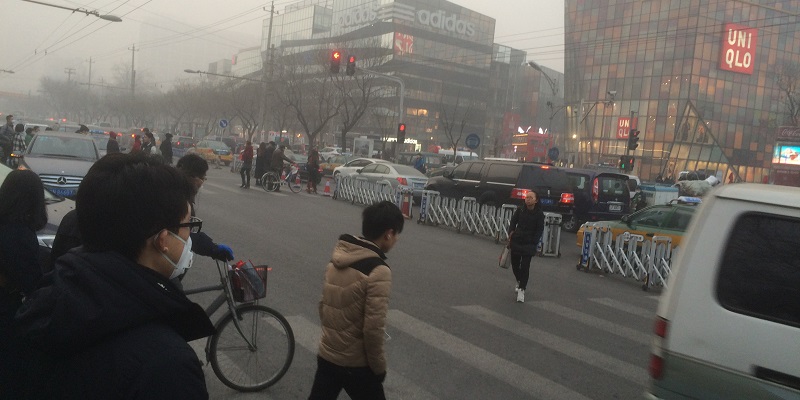 Silent Night: Sanlitun Passes a Peaceful Yet Slow Christmas Eve