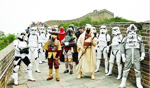 &#039;Star Wars&#039; Event Sees Stormtroopers on the Great Wall; Film Set for January Release in China