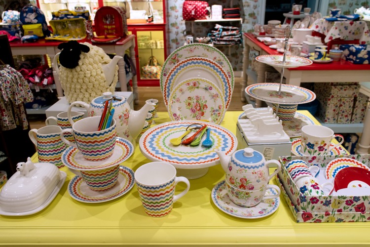 Cath Kidston: Vintage Floral Heaven in the Basement of Taikoo Li