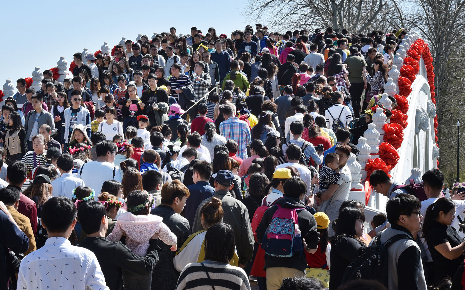 Still Want to See the Sights? Five Tips to Beat the Crowds in Beijing During Next Week's October Holiday