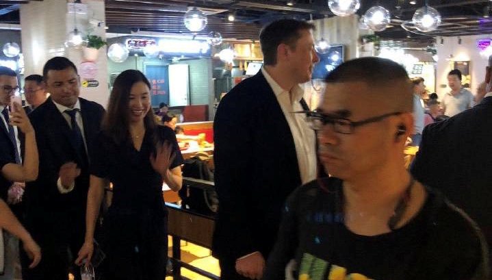 Trending in Beijing: Elon Musk Indulges in Baozi, Rise in Pork Prices, and &quot;5 Mao Food&quot; Inspections