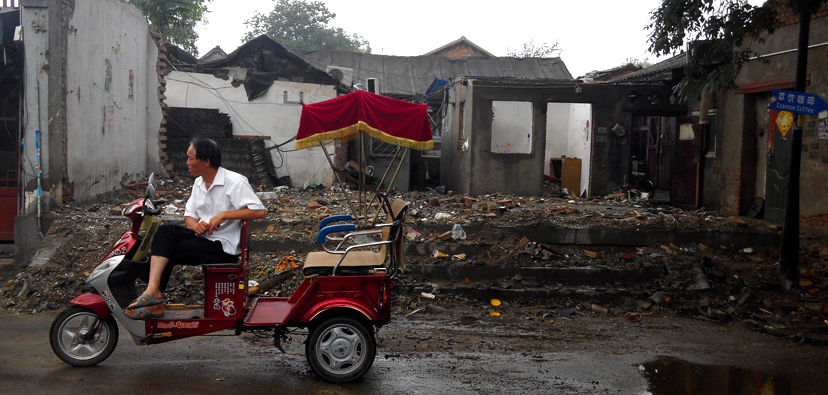 Gulou Goodbyes: Beloved Drum and Bell Tower Area Razed