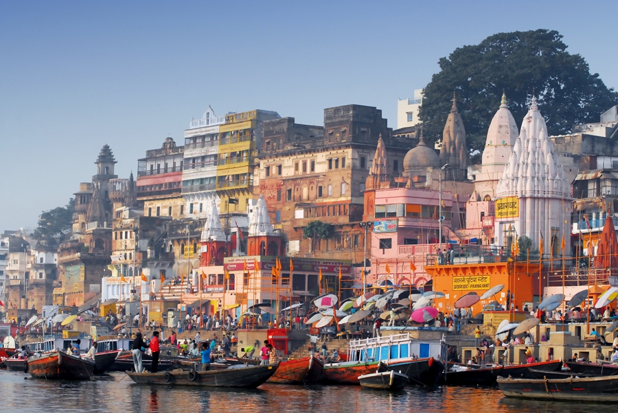 Navigating a Land of Extremes: Varanasi, India