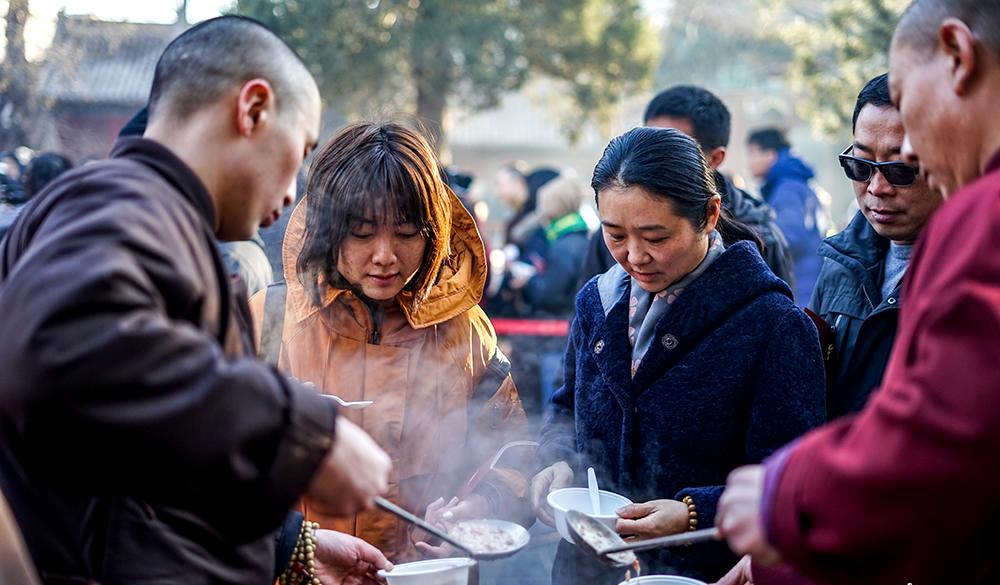 With Laba Festivities Canceled, Why Not Learn How to Make Porridge at Home?