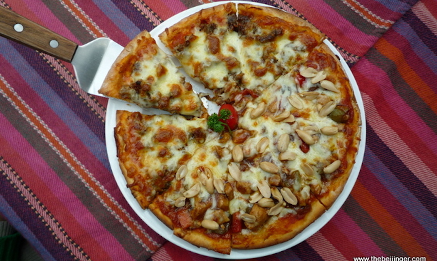 Pizza Mania! Don&#039;t Pass By the Pizzas at this Nanluogu Xiang Favorite.