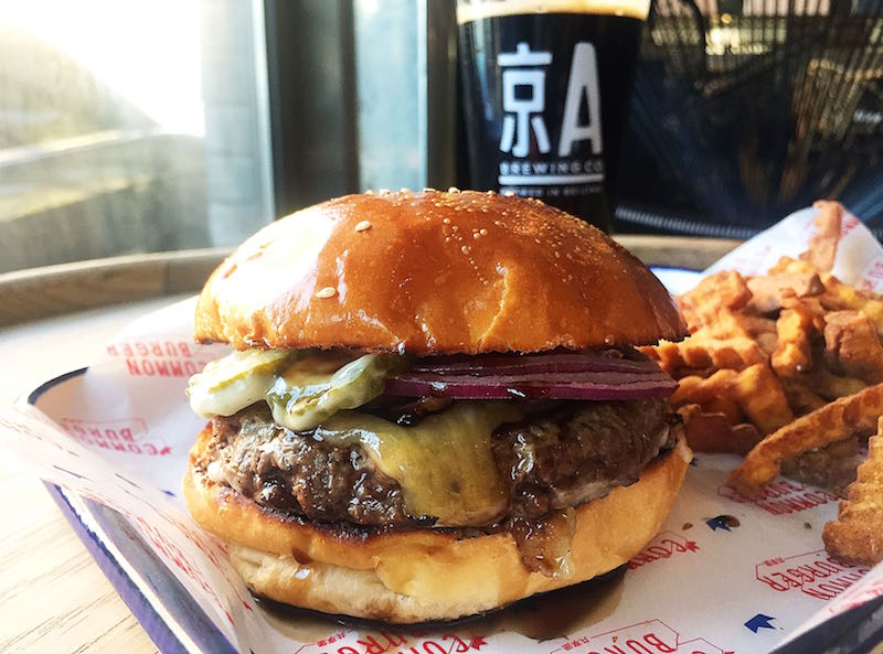 Burger Brief: Hatchery&#039;s Tempting New Stout Sauce Burger 