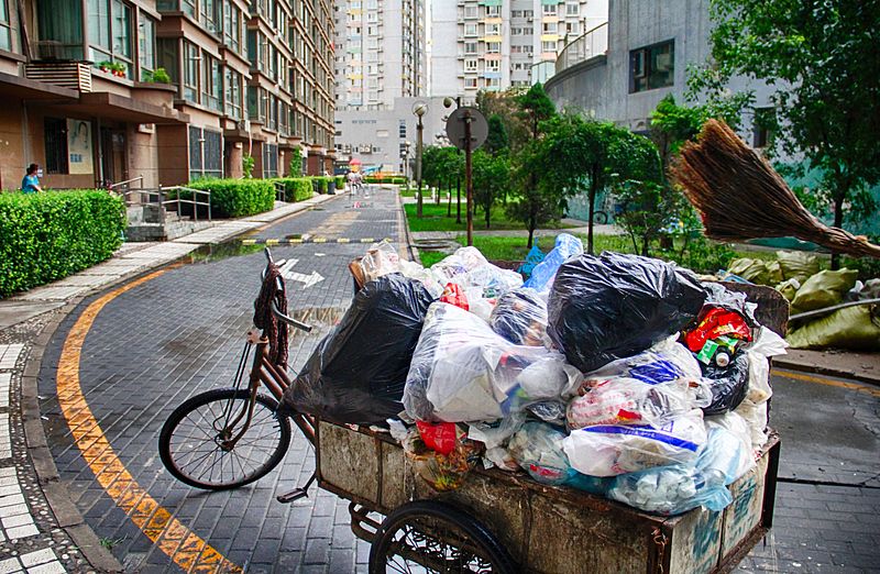 Trashy City: Beijing Produces 7.9 Million Tons of Garbage, More Than Any Other Chinese Locale 