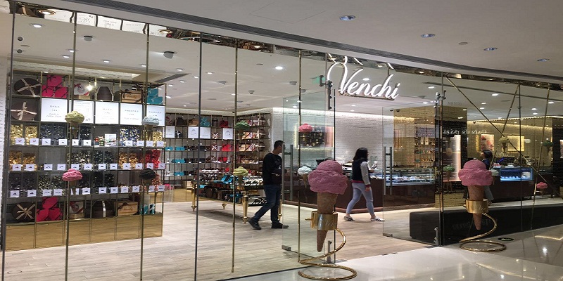 Venchi is a Crack-Hub For Chocolate Lovers, If You Have Patience Like Saint