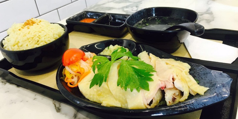 R Authentic Hainanese Chicken Rice at Sanlitun Ji Kun Café